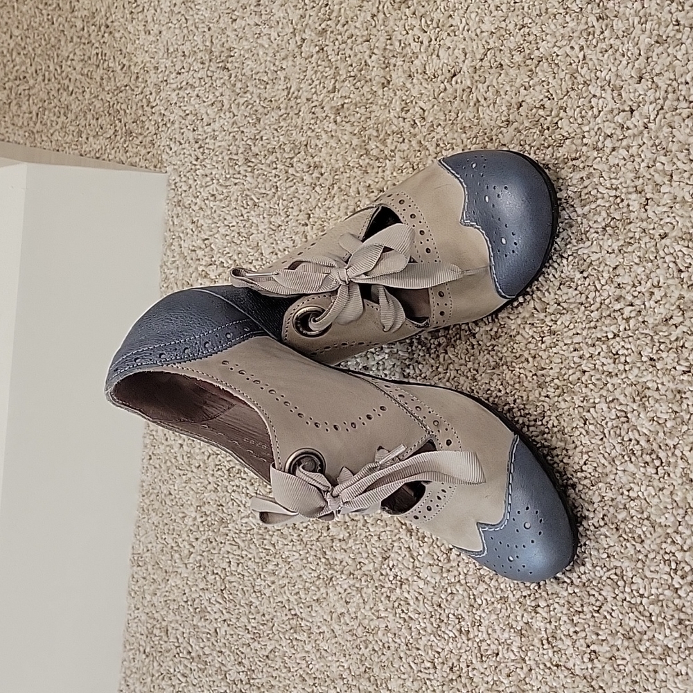 Blue leather Shoes